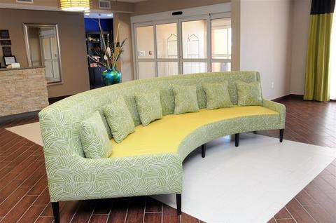 Comfort Near Tanger Outlet Mall Hotel 3*