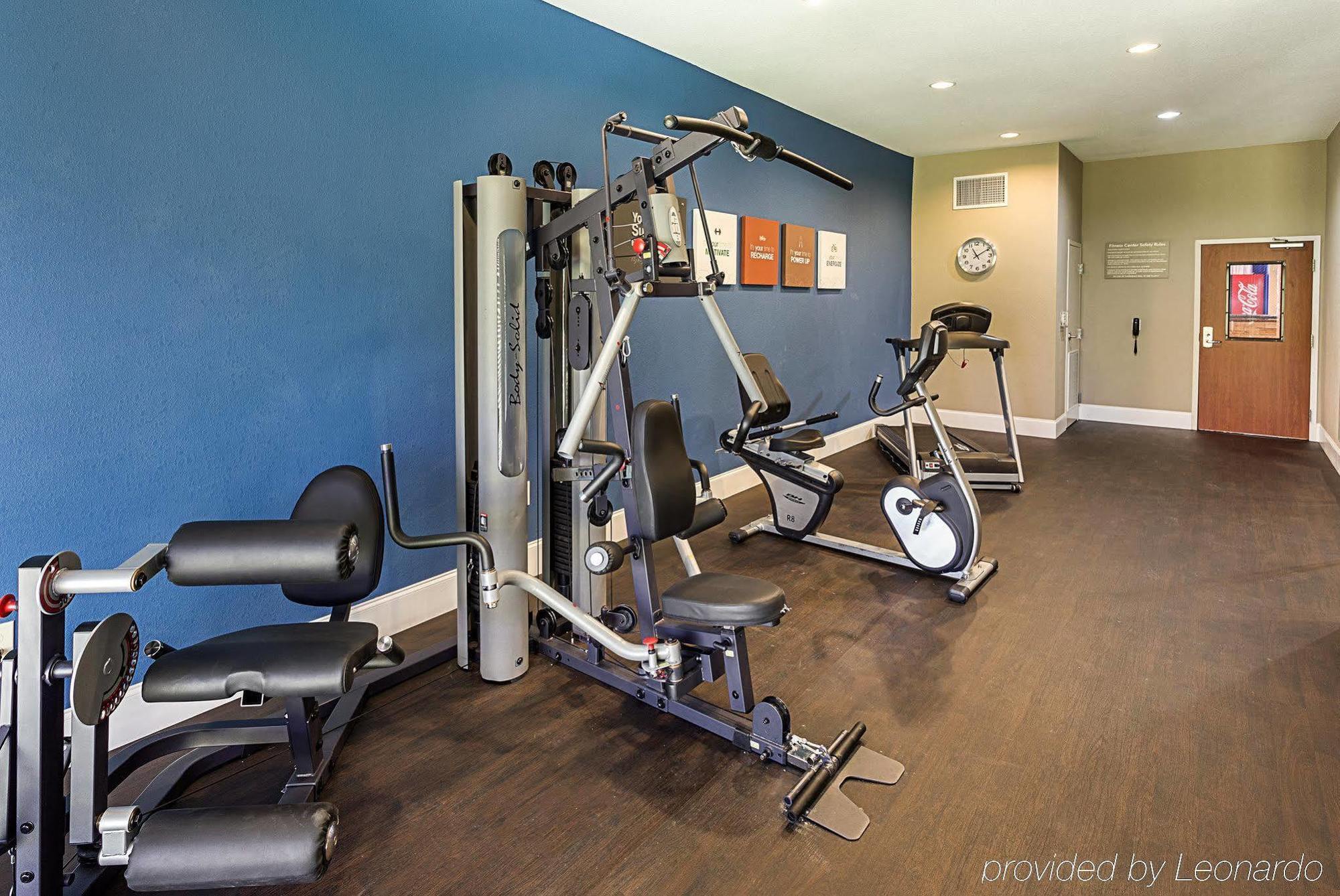 Comfort Near Tanger Outlet Mall Gonzales